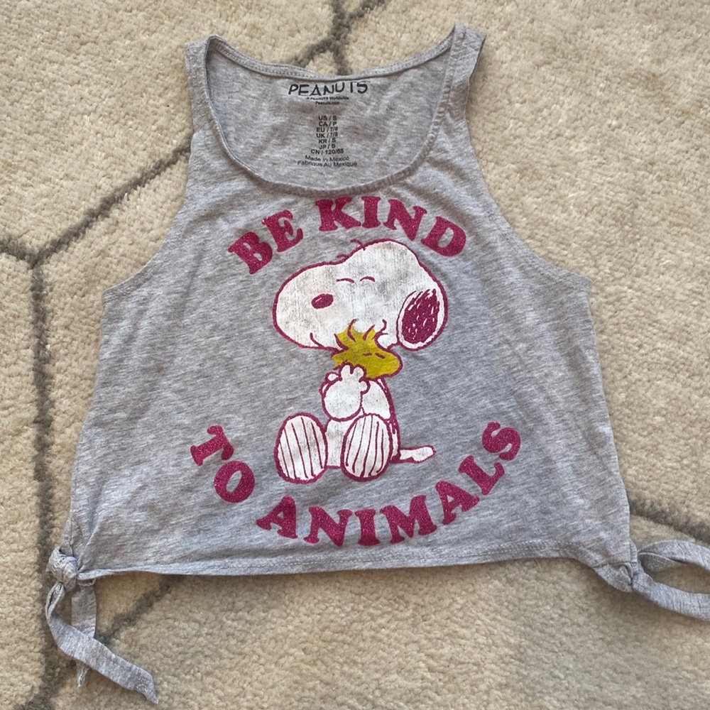 Cute snoopy crop top